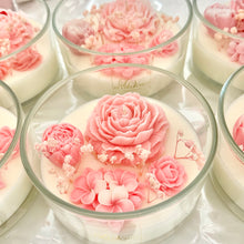 Floral - Blossoms in Bloom