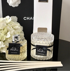 Bella glass canister candle with flat embossed lid