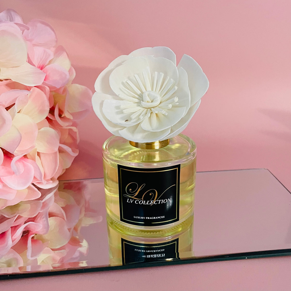 Luxury Reed Diffuser with Sola Flower - Natural Home Fragrance – LV ...