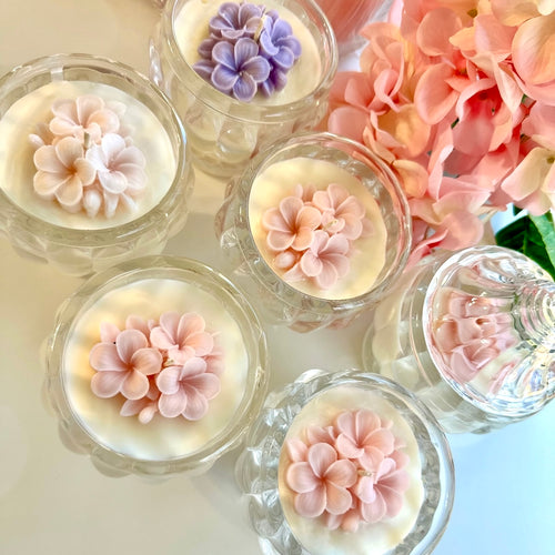 Sienna topped with flower