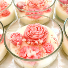 Floral - Blossoms in Bloom