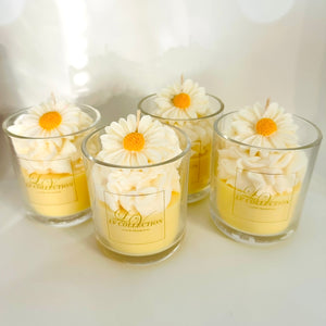 Daisy candle