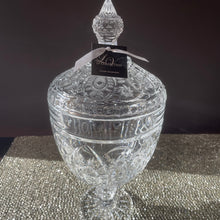 Exquisite vessel with intricate design embedded into the glass. Make a statement with this stunner in any room. Fill with Lollies, flowers or add pebbles and a pillar candle. etc